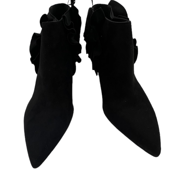 H&M Shoes - H&M Women's Pull On Black Stiletto Booties Faux Suede Sz 8.5 Pre-Owned Ruffles